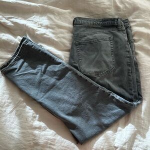 Abercrombie & Fitch 90s Straight Ultra High Rise Grey Wash